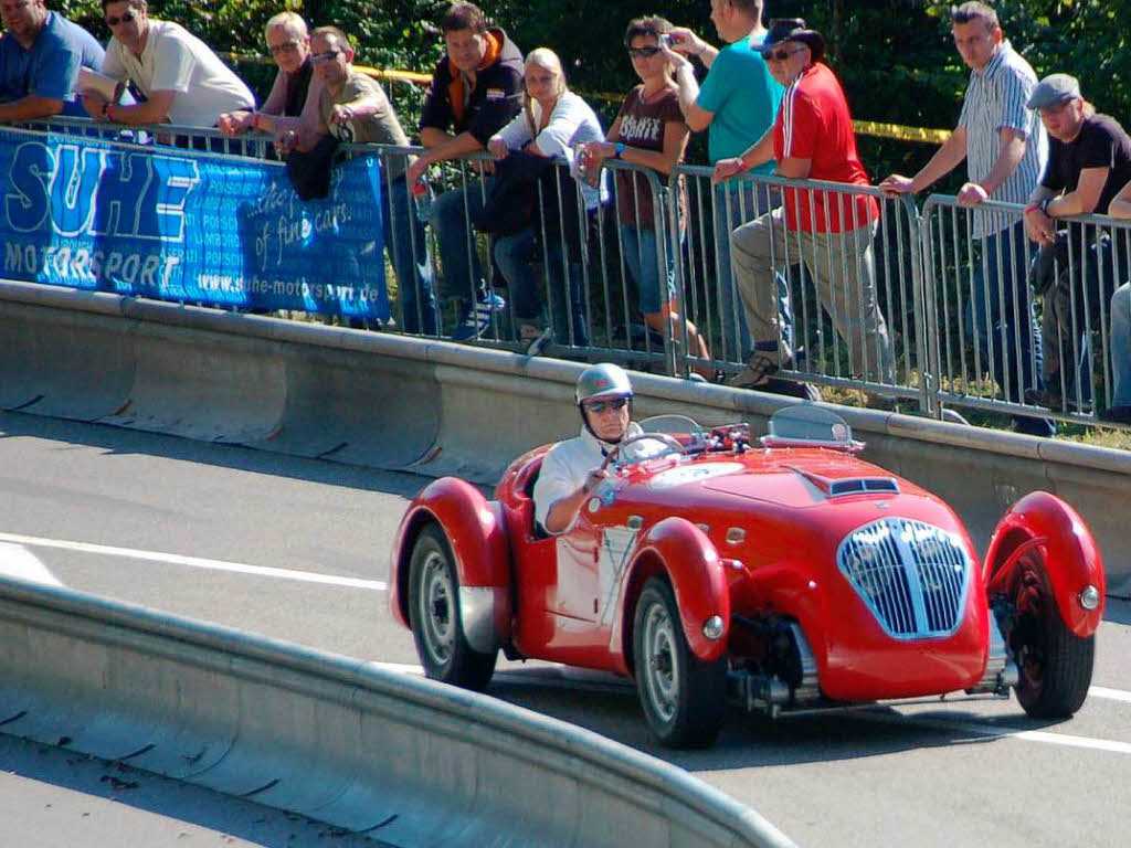 Oldtimer en masse: Das Eggbergrennen entwickelt sich zum Klassiker Oldtimer en masse: Das Eggbergrennen entwickelt sich zum Klassiker