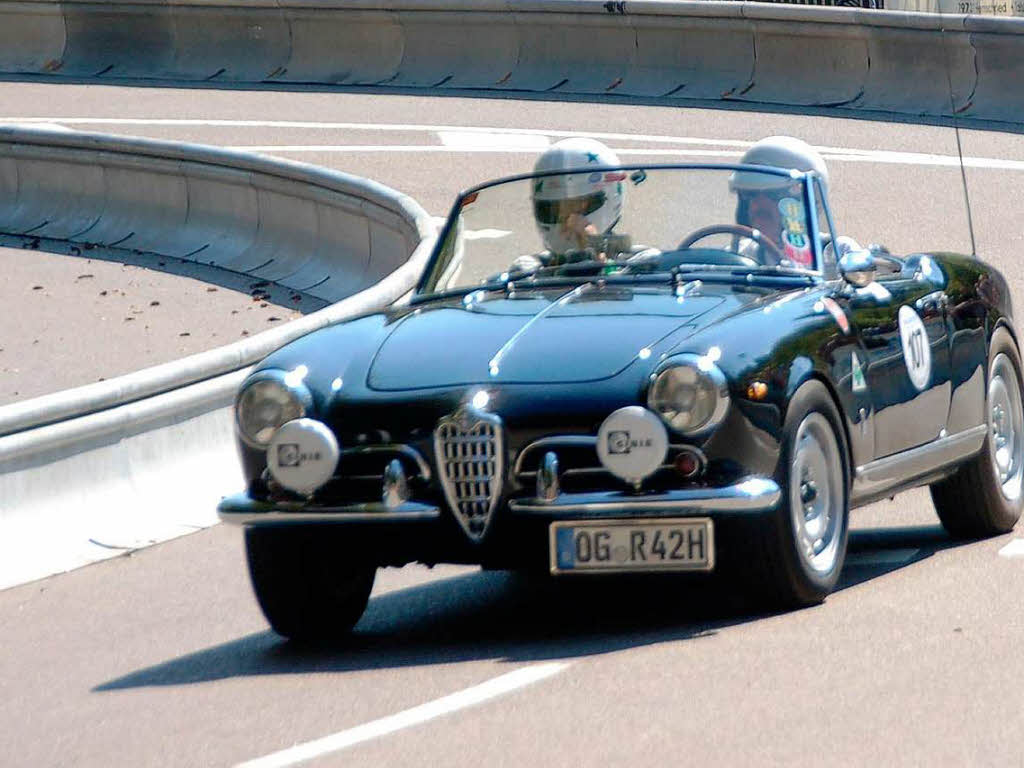 Oldtimer en masse: Das Eggbergrennen entwickelt sich zum Klassiker Oldtimer en masse: Das Eggbergrennen entwickelt sich zum Klassiker