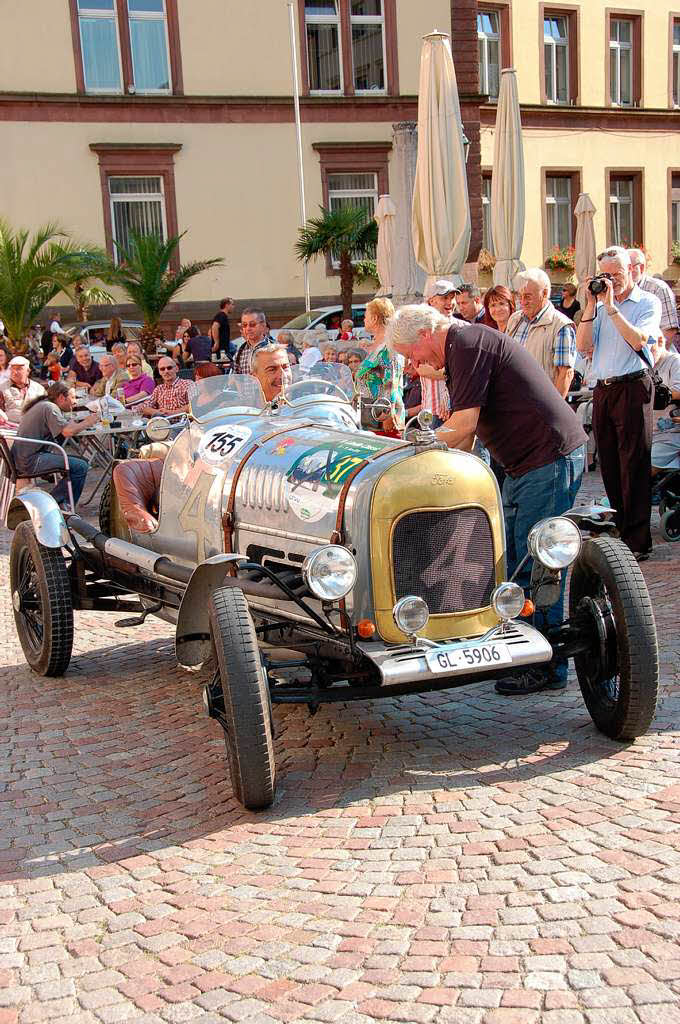 Oldtimer en masse: Das Eggbergrennen entwickelt sich zum Klassiker Oldtimer en masse: Das Eggbergrennen entwickelt sich zum Klassiker