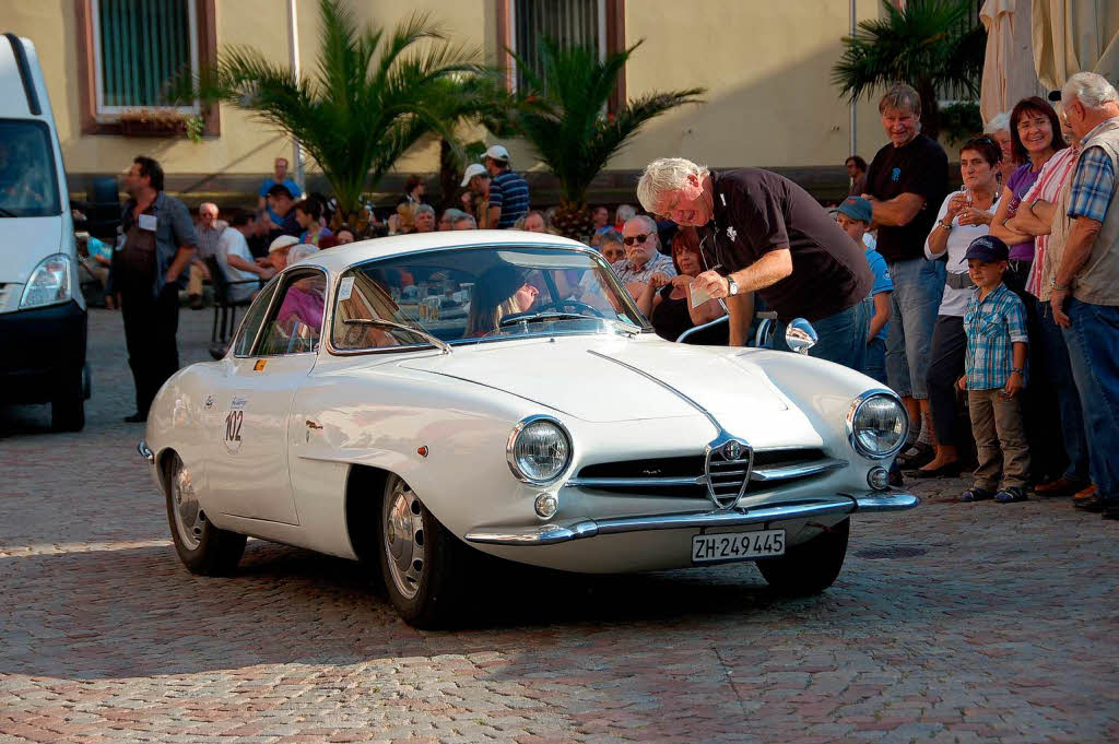 Oldtimer en masse: Das Eggbergrennen entwickelt sich zum Klassiker Oldtimer en masse: Das Eggbergrennen entwickelt sich zum Klassiker