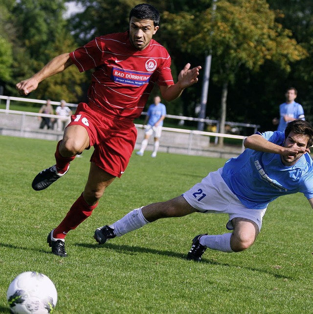 Unentschieden wie dieses Laufduell zwi...e auch die Partie in der Salinenstadt.  | Foto: reinhardt