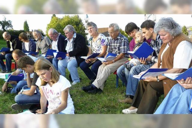 Gottesdienst kommt zurck ins Freie