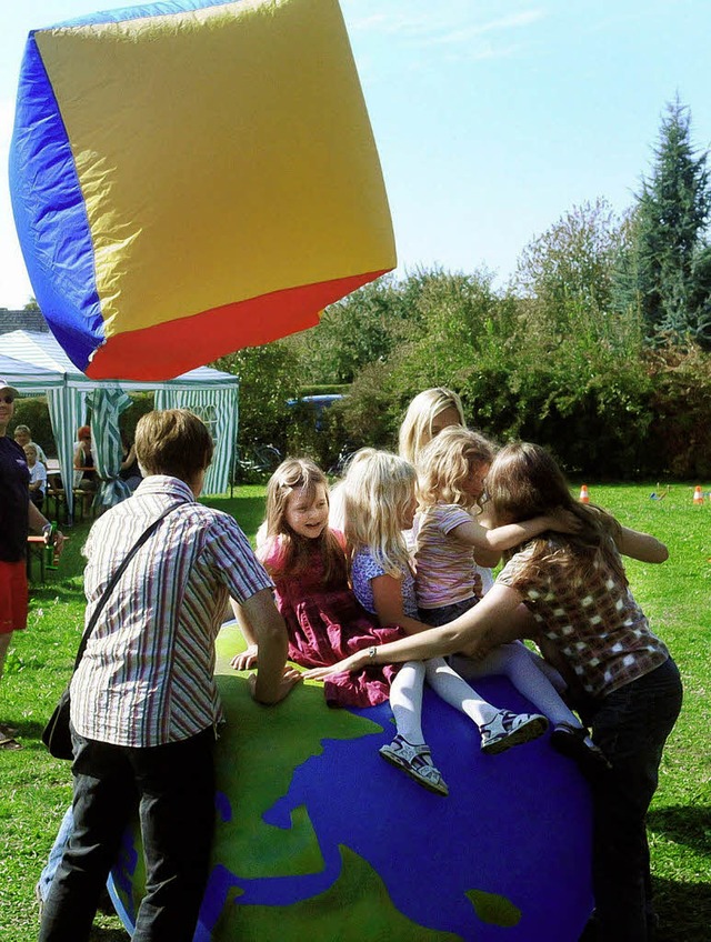 Auch die Kinder hatten beim evangelisc...im ihren Spa bei den Spielangeboten.   | Foto: Wolfgang Knstle