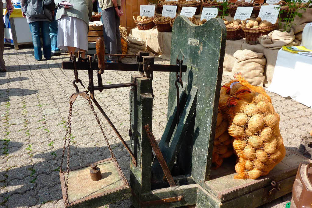 Natrlich konnte man die Kartoffeln auch kuflich erwerben.