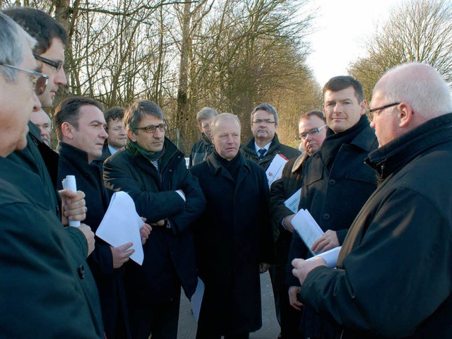 Im Januar besuchte DB-Netz-Vorstand Ol...ndete der CDU-Politiker einen Erfolg.  | Foto: hans-jrgen trul