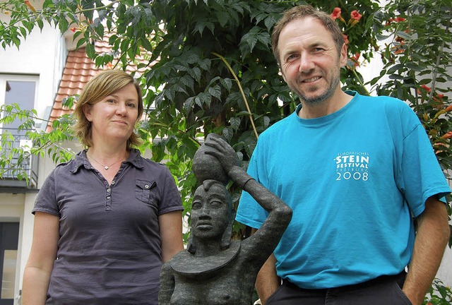 Martina David und ihr Ehemann Stefan B...nbildhauer in Kappel niedergelassen.    | Foto: Hagen Spth