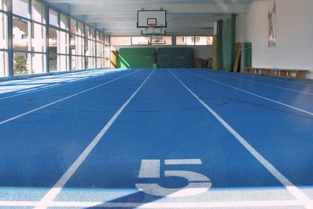 Die neue Leichtathletikhalle in Lffin...Winter optimale Trainingsbedingungen.   | Foto: Martin Wunderle