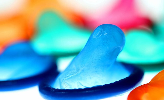 Kondome sind der beste  Schutz vor einer HIV-Infektion.   | Foto: DPA