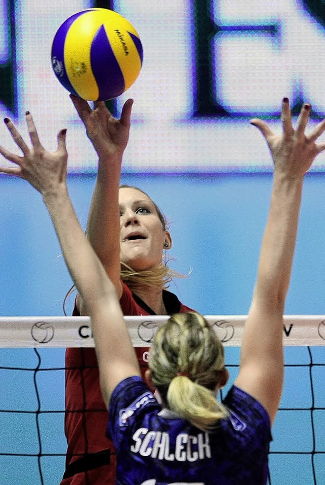 Die deutsche Spielfhrerin Margarete K..., dass ihr Team Italien besiegen kann.  | Foto: dpa