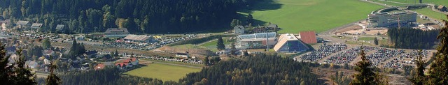 Parkplatz am Badeparadies ist voll am Tag der Deutschen Einheit 