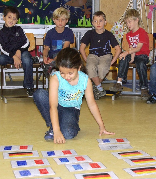 Spielerisch nherten sich die Hebelschler der franzsischen Sprache.  | Foto: Julian Kutzim