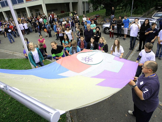 Die Max-Planck-Schler zeigen Flagge &#8211; ihre eigene.   | Foto: Bastian Henning