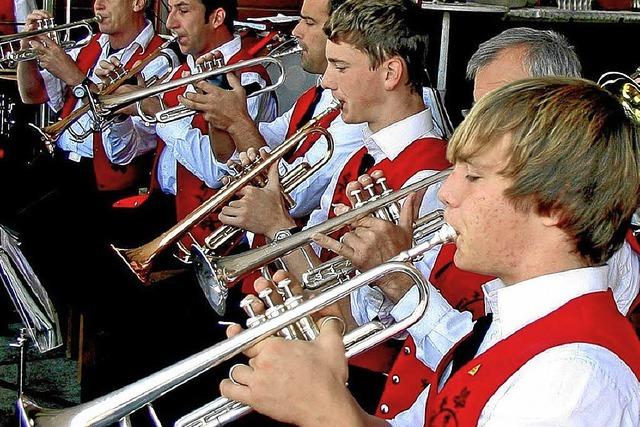 Ausgelassene Stimmung beim Herbstfest