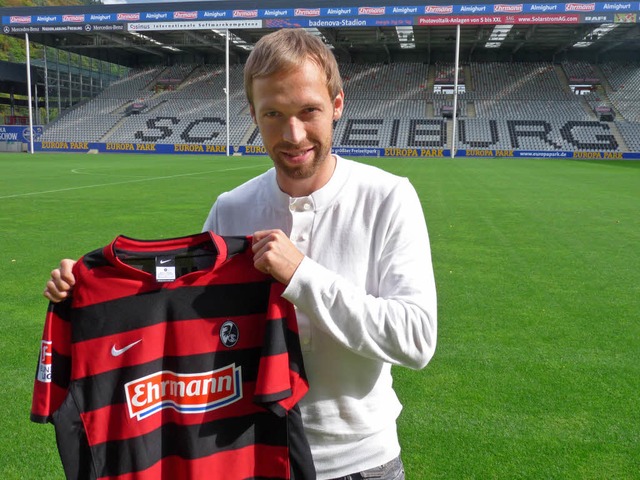 Andreas Hinkel spielt von sofort an fr den SC Freiburg.  | Foto: SC Freiburg