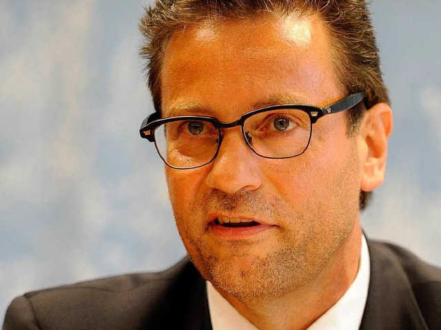 Strkt Stchele den Rcken: CDU-Fraktionschef Peter Hauk.  | Foto: dpa