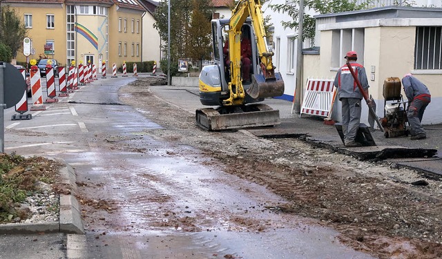 Im ersten Bauabschnitt der Hauptstrae...e wird mit der Neuverlegung begonnen.   | Foto: Ilona Hge