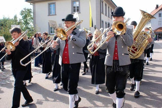 Fotogalerie Erntedank-Festumzug Grwihl