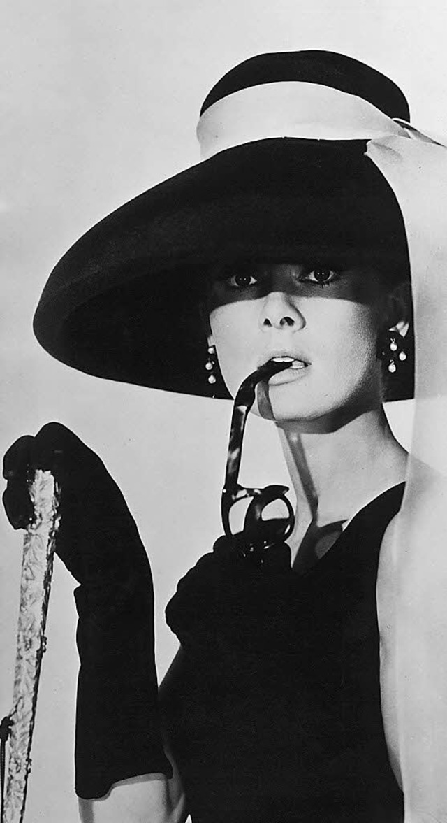 Audrey Hepburn in dem Film &quot;Frhstck bei Tiffany&quot;  | Foto: dpa