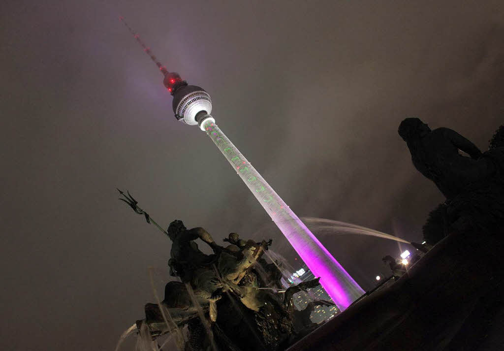 Der Fernsehturm am Alexanderplatz