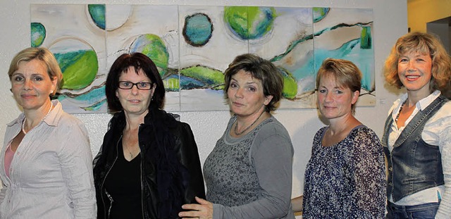 Conny Schmutz, Lydia Gntert, Renate B...er Praxis von Reiner und Elvira Howe.   | Foto: Martha Weishaar