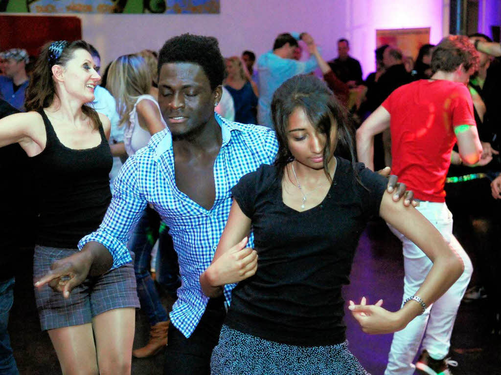 Die Salsa-Paare in Aktion Die Salsa-Paare in Aktion