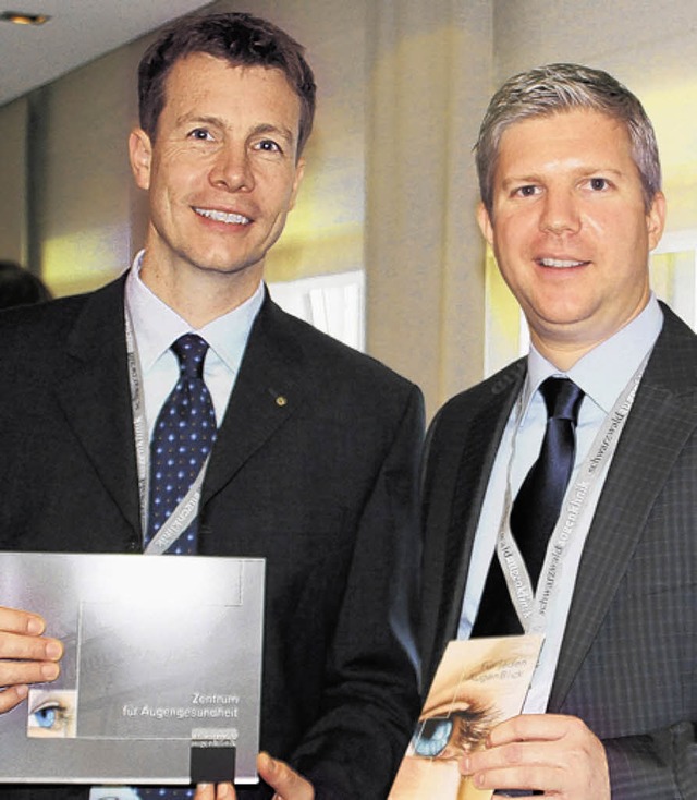 Christoph Binder (rechts) und sein Kol...uf den neuen Standort Donaueschingen.   | Foto: LBECK