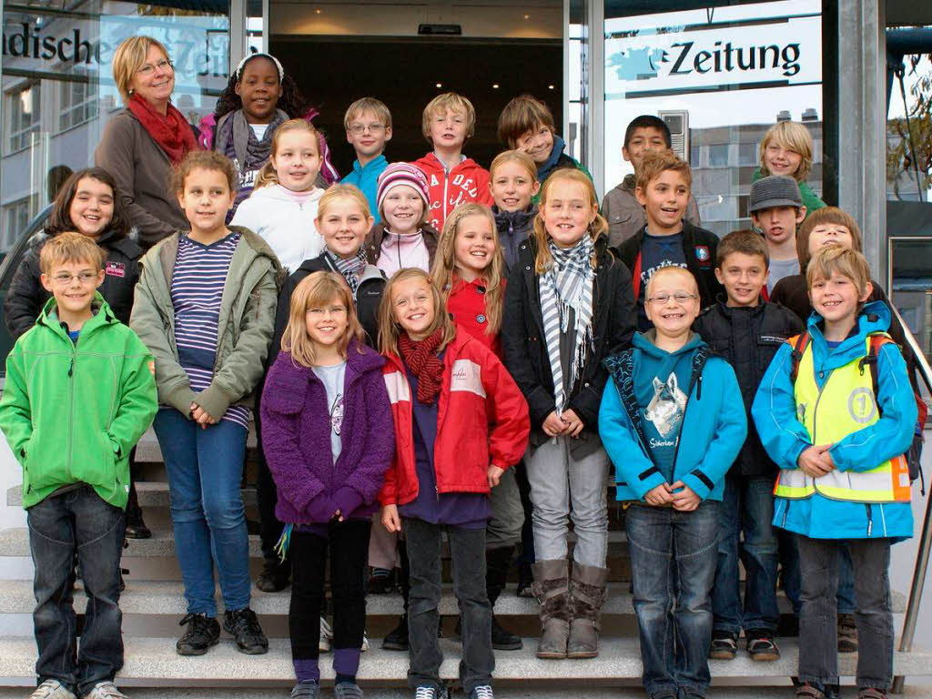 Die Klasse 4b der Clara-Grunwald-Grundschule aus Freiburg mit ihrer Lehrerin Brigit Straub