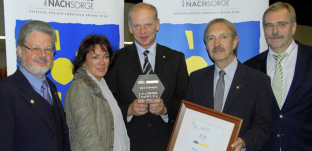 Roland Wehrle und Sonja Faber-Schreckl...erte zur langjhrigen Partnerschaft.    | Foto: Sto AG