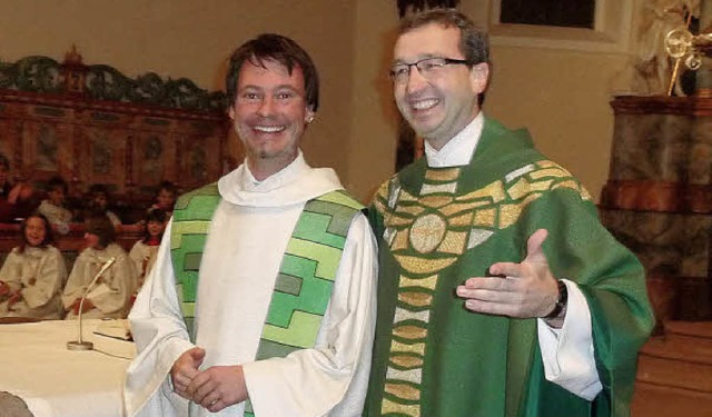 Sie kmmern sich um das Seelenheil in ...(links) und Pfarrer Johannes Hermann.   | Foto: Heidrun Simoneit