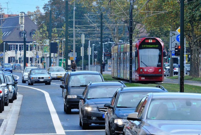 Der Verkehr rollt wieder ohne Hindernisse ber die Schwarzwaldstrae.  | Foto: Michael Bamberger