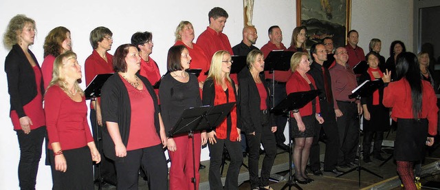 Ein schnes Doppelkonzert gab der Chor... im katholischen Gemeindesaal Riegel.   | Foto: Helmut Hassler