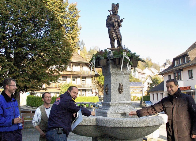 Dengele-Brunnen einweihung  | Foto: Horst A. B