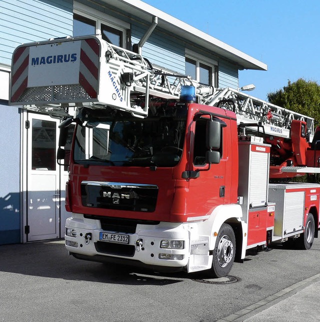 Die neue Drehleiter der Freiwilligen Feuerwehr Elzach.  | Foto: Kurt Meier