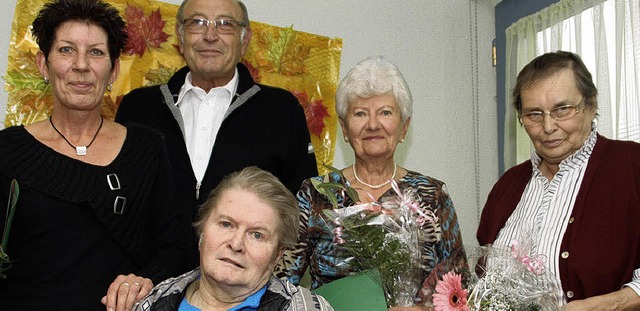 Petra Lehnert, Gerhard Lehnert, Waltra...nks) und Gnter Probst wurden geehrt.   | Foto: Jrn Kerckhoff