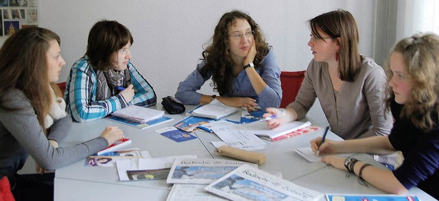 Bei der Arbeit im Konferenzraum der BZ... Kramer und Tania Fallert (von links).  | Foto: Hans-Jrgen Trul