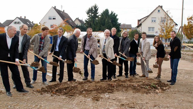 Spatenstich fr das neue rztehaus in Herbolzheim.  | Foto: Ilona Hge