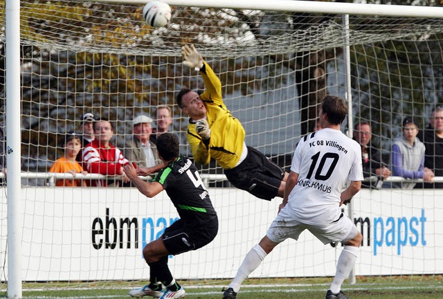 Immer wieder scheitern  Markus Knackmu...erragenden Torwart des SV Bonlanden.    | Foto: Dieter ReinHardt