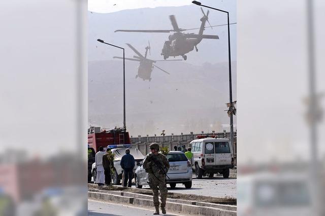 13 Soldaten sterben bei Anschlag in Kabul