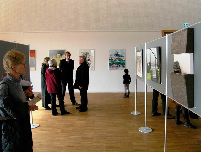 50 Knstler zeigen im Brgerhaus in Rheinhausen ihre Werke.  | Foto: Ute Schler