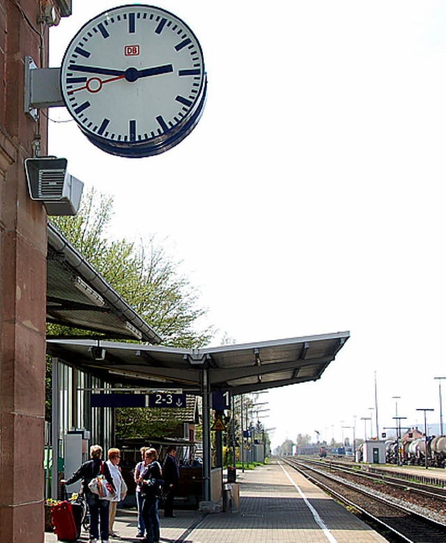 Bahnfahrer beschweren sich, dass es mi...gen auf der Hochrheinstrecke klemmt.   | Foto: Bhm-Jacob