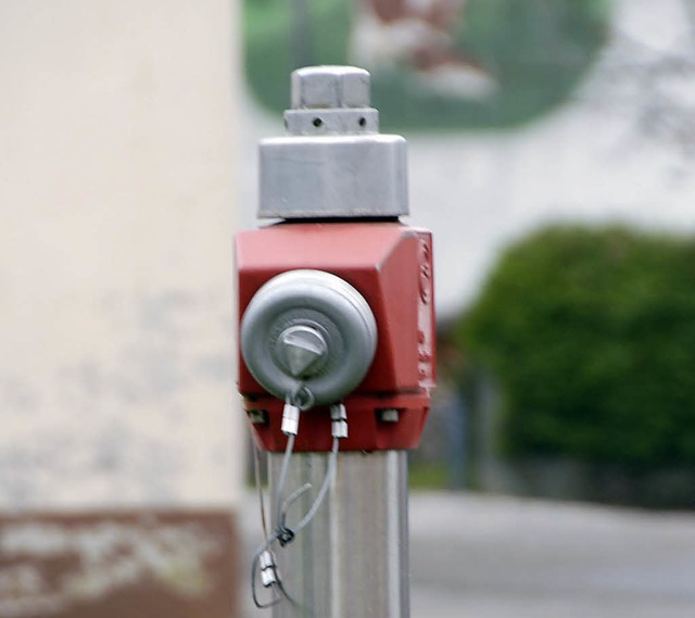 Die Hydranten in Karsau, hier bei der ...Die Feuerwehr stellt sich darauf ein.   | Foto: Peter Gerigk