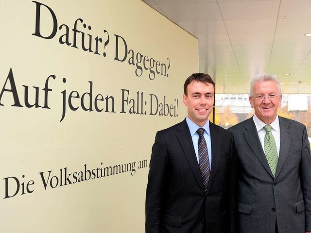 Finanzminister Nils Schmid und Ministe...r den Volksentscheid zu Stuttgart 21.  | Foto: dpa
