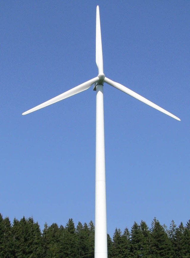 Dieses Windkraftrad steht oberhalb von St. Peter.   | Foto: Manfred Lange