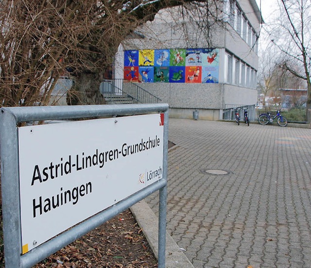 Grundschule in Hauingen: Vor der Schule wird ein Tempolimit gewnscht.  | Foto:  N. Trenz