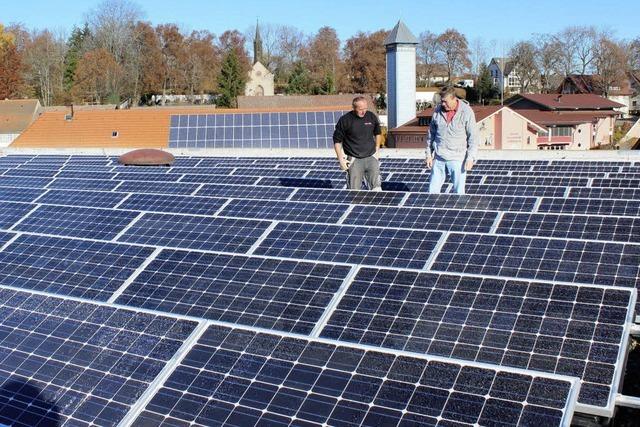 Erste Solaranlage am Netz