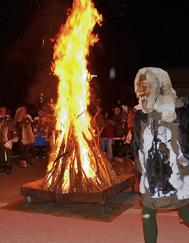 In Fahrnau lodert  im Jubilumsjahr er...ie Flamme der nrrischen Begeisterung.  | Foto: Paul Berger