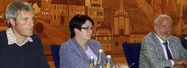 Ekkehart Bechinger (links), Angela Hau... in der Herbolzheimer Familienpolitik.  | Foto: Jrg Schimanski