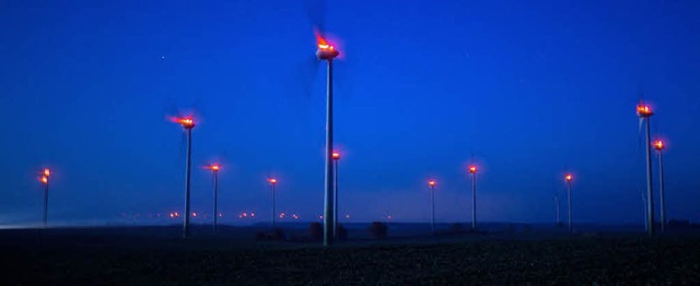 Vernnftige Energiewende oder Versparg...er Streit beim Ausbau  der Windkraft.   | Foto: DPA