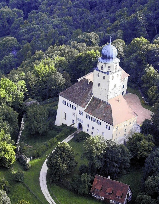 Knftig unter Schweizer Flagge: das Schloss Hohenlupfen bei Sthlingen.  | Foto: ARCHIV