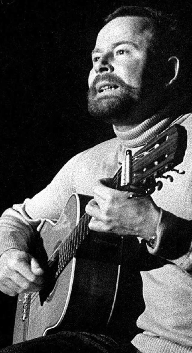 Franz Josef Degenhardt bei einem Auftritt im Jahr 1967   | Foto: dpa